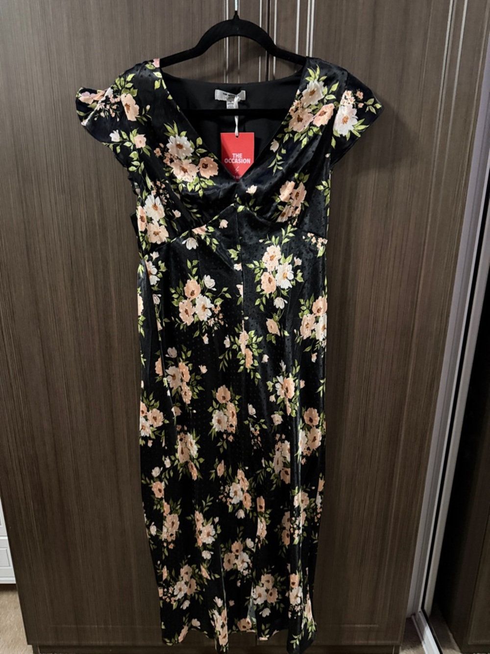 Occasion Black Velvet Midi Dress with Cream Floral‎ Print